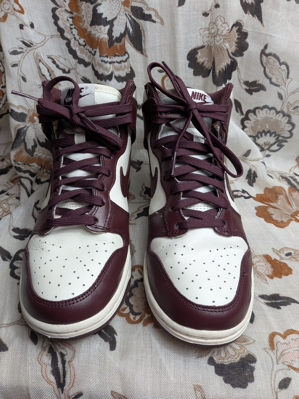 Nike Women's High-Top Sneakers in White and Burgundy